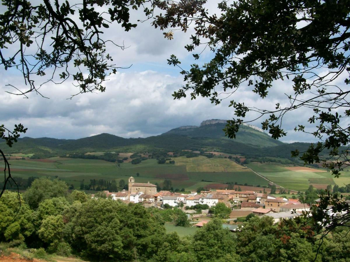 El Encinedo Villa Genevilla Kültér fotó